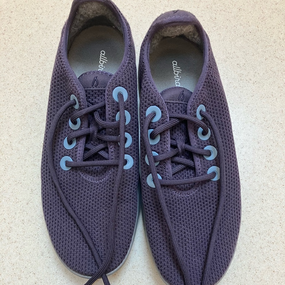 allbirds women size 10 worn once excellent condition Thunder Purple